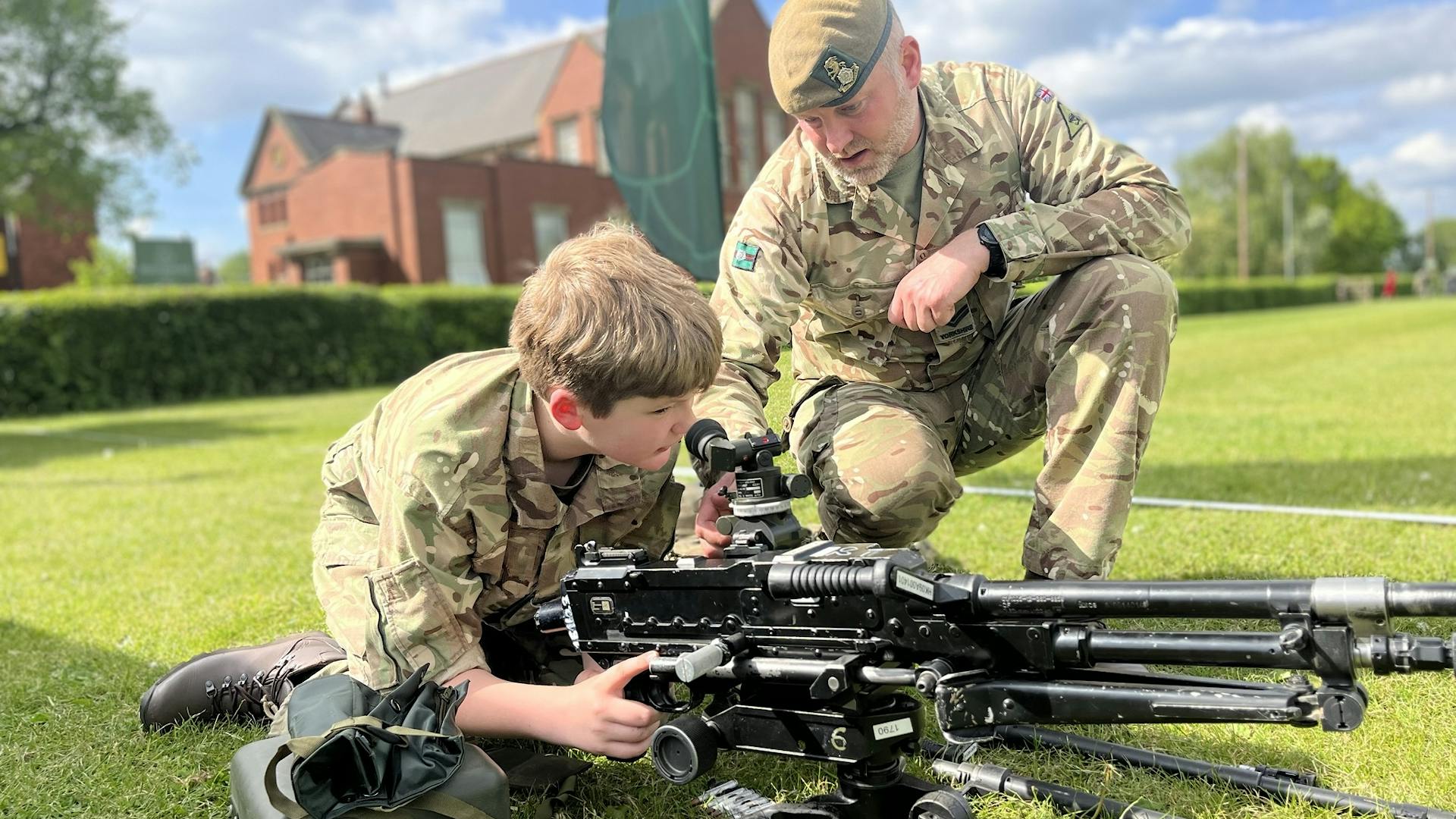 Weapons stand hosted Read School CCF Cadets